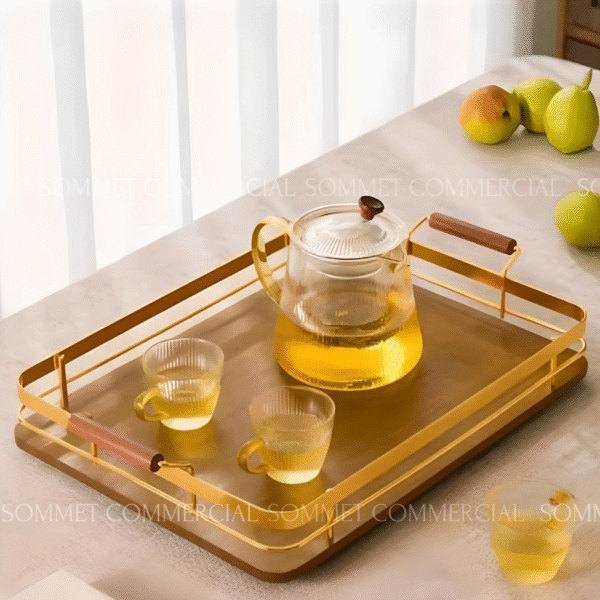 Série de 3 plateaux en bois avec un contour métallique – Image 3