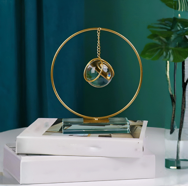 Pièce d’Artisanat – Boule de Cristal Décorative avec Support Métallique – Image 2