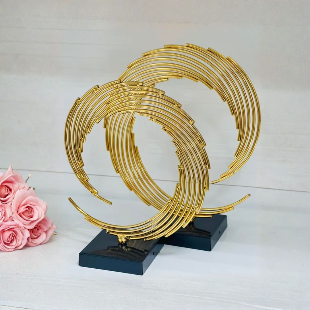 Ensemble de 2 Sculptures Décoratives en Métal Doré – Design Circulaire Moderne