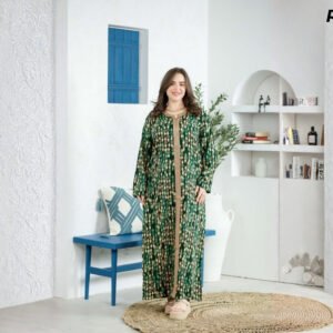 Robe Mi-Longue Fibrane Paisley Vert Foncé et Beige – Galon Caramel | R15