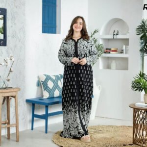 Robe Longue Fibrane Feuilles Dégradées Fond Noir et Blanc – Galon Noir | R30