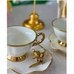 Service à Café 32 Pièces en Porcelaine – Détails Fleur Dorée – Image 5