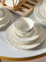 Service de Table AFGHANI 24 Pièces en Porcelaine – Bordure Dorée – Image 6