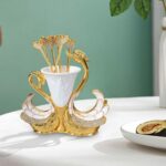 Ensemble de Cuillères sur Pied en Forme de Cygne – 6 Cuillères avec Support Doré Élégant