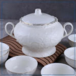 Service à soupe en porcelaine blanche et lisière dorée – 8 pièces – Image 2