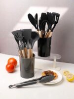 Ensemble d’Ustensiles de Cuisine en Silicone "Gris" – 12 Pièces avec Poignées Anti-Brûlure et Antidérapantes – Image 2