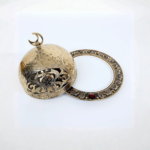Cloche à Gâteau Décorative Bronze – Style Oriental Élégant – Image 2