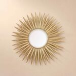 Grand Miroir Mural Soleil en Métal Doré - 78 cm